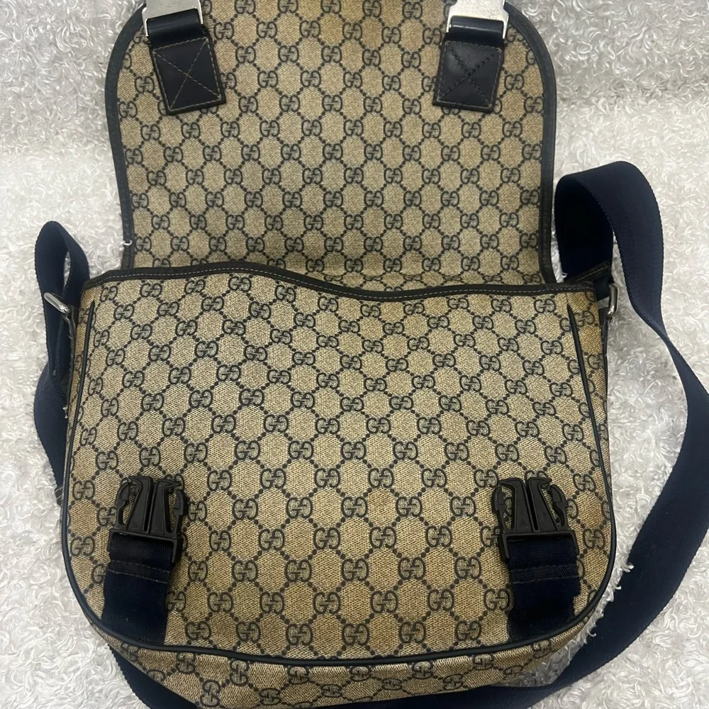 Gucci GG Supreme Double Buckle Flap Messenger Bag